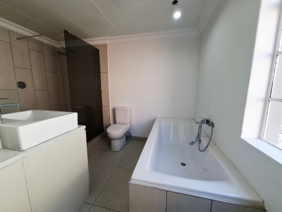 3 Bedroom Property for Sale in Generaal De Wet Free State